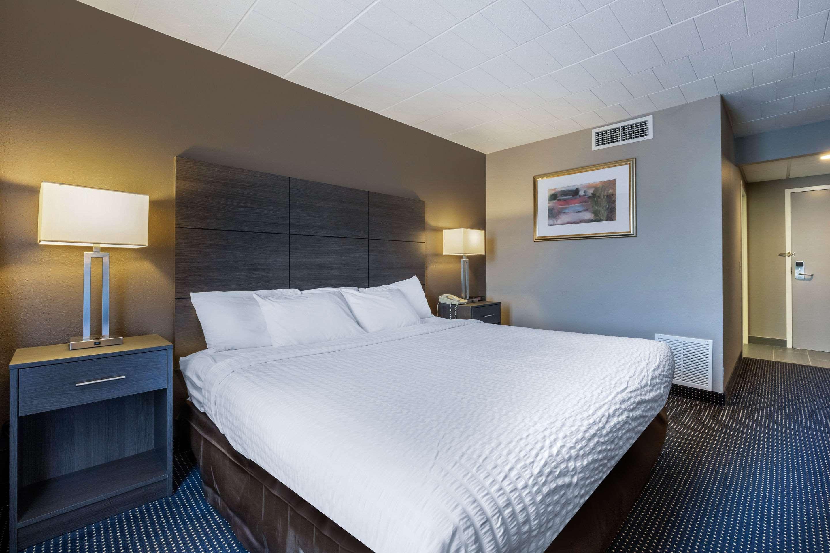 Clarion Hotel And Conference Center Harrisburg West New Cumberland Exteriör bild