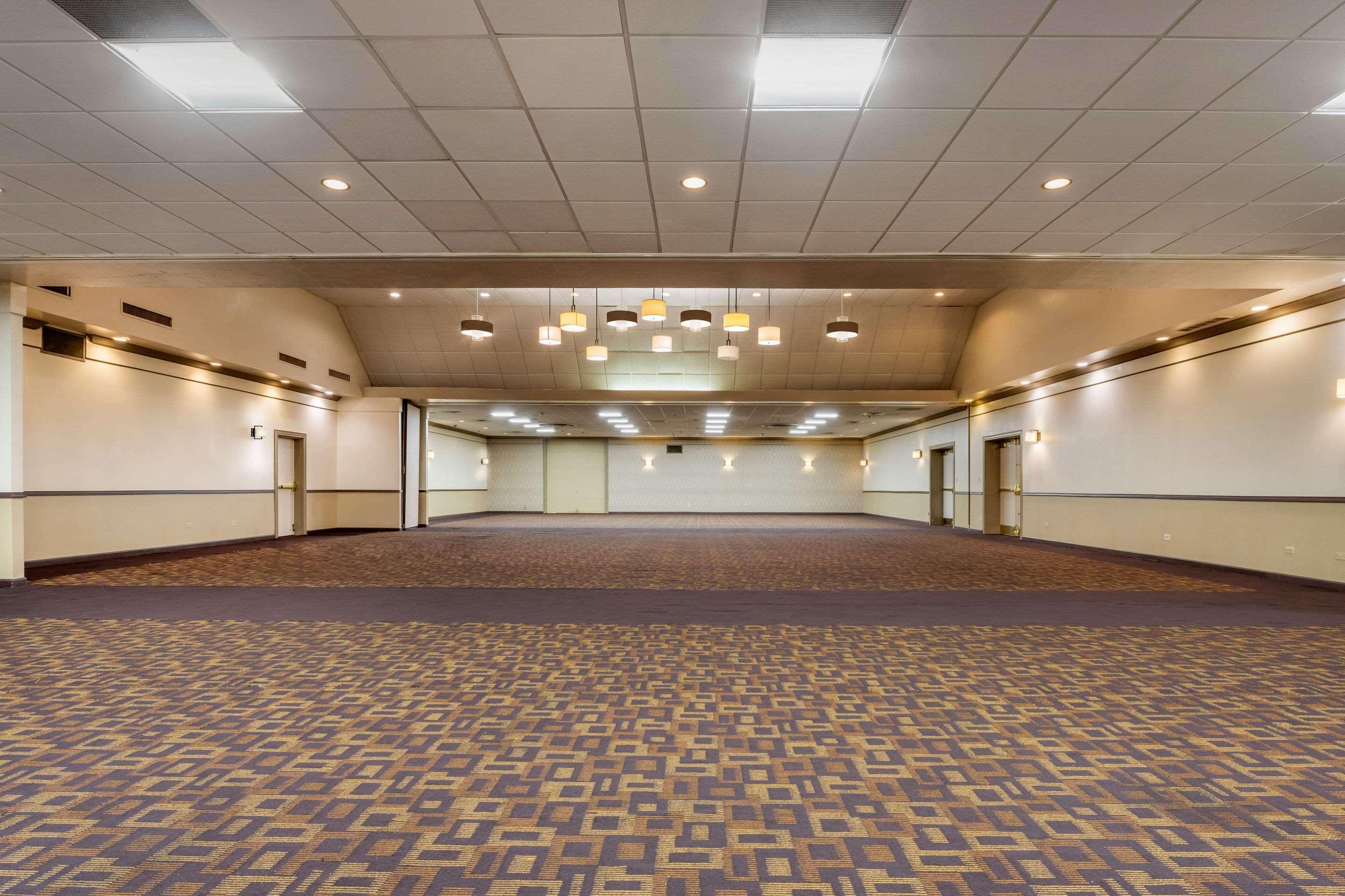 Clarion Hotel And Conference Center Harrisburg West New Cumberland Exteriör bild